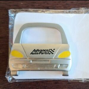 Vintage Advanced Auto Parts Keychain
